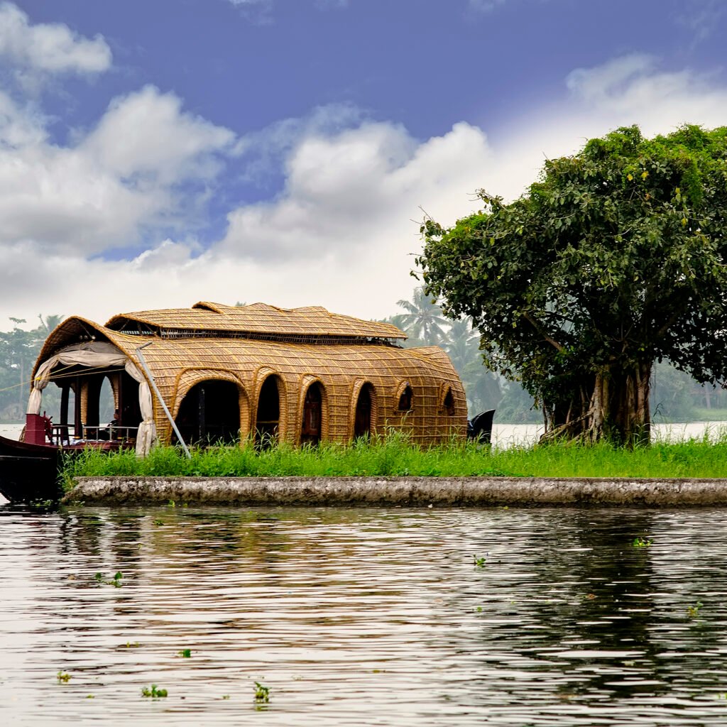 ALAPPUZHA to THIRUVANATHAPURAM